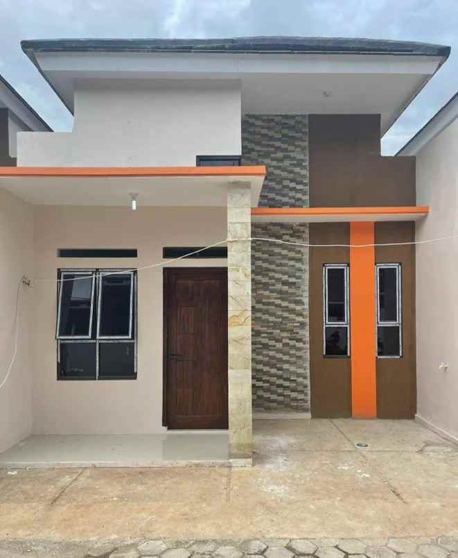 dijual rumah jl nanggerang tajurhalang