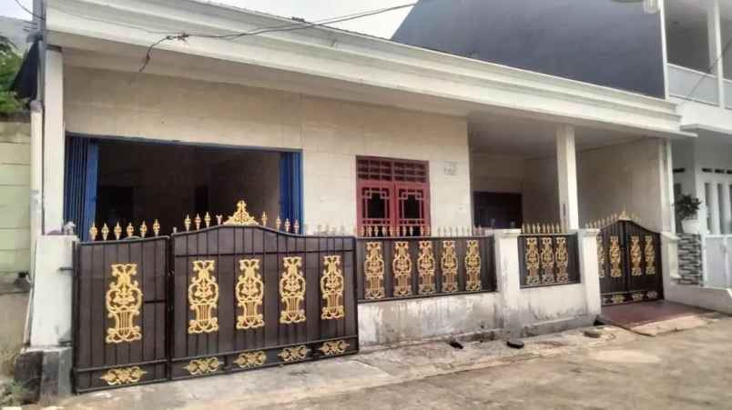 dijual rumah jl narogong sakti vii