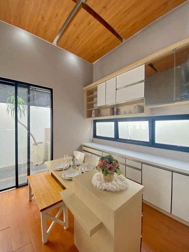 dijual rumah jl nurul amal