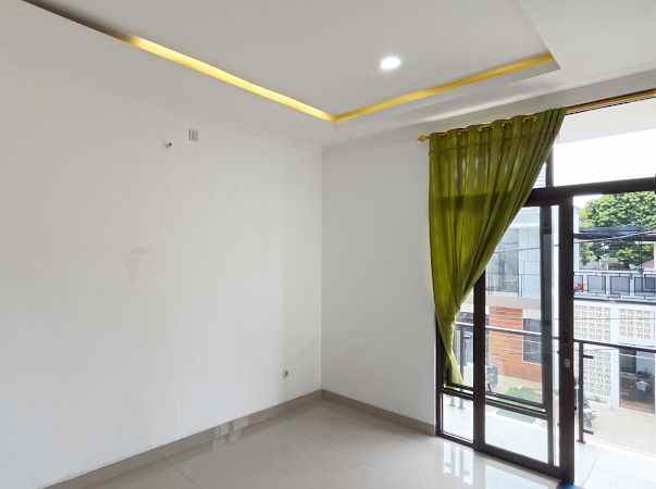dijual rumah jl pandawa lima pamulang
