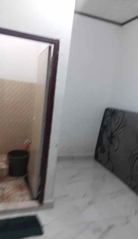 dijual rumah jl paus