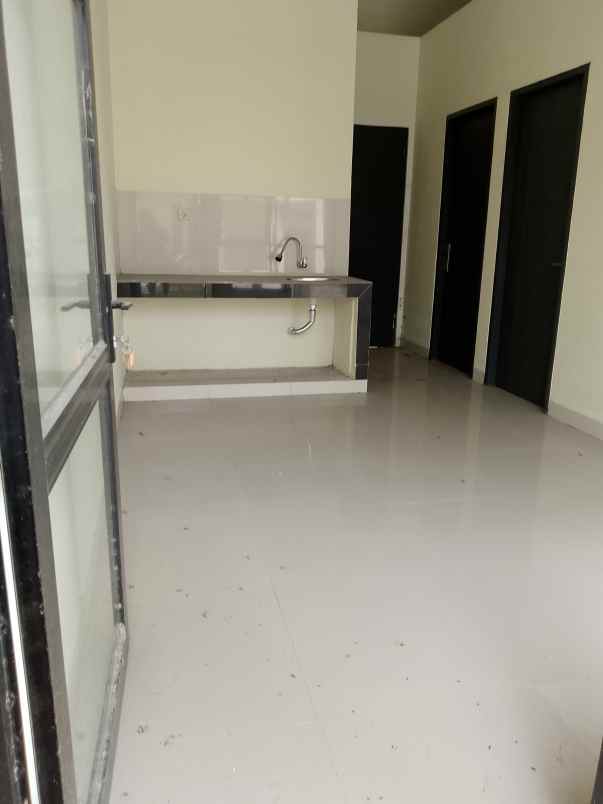 dijual rumah jl pilar sukatani no 2