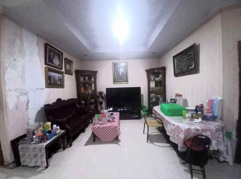 dijual rumah jl pondok kelapa duren