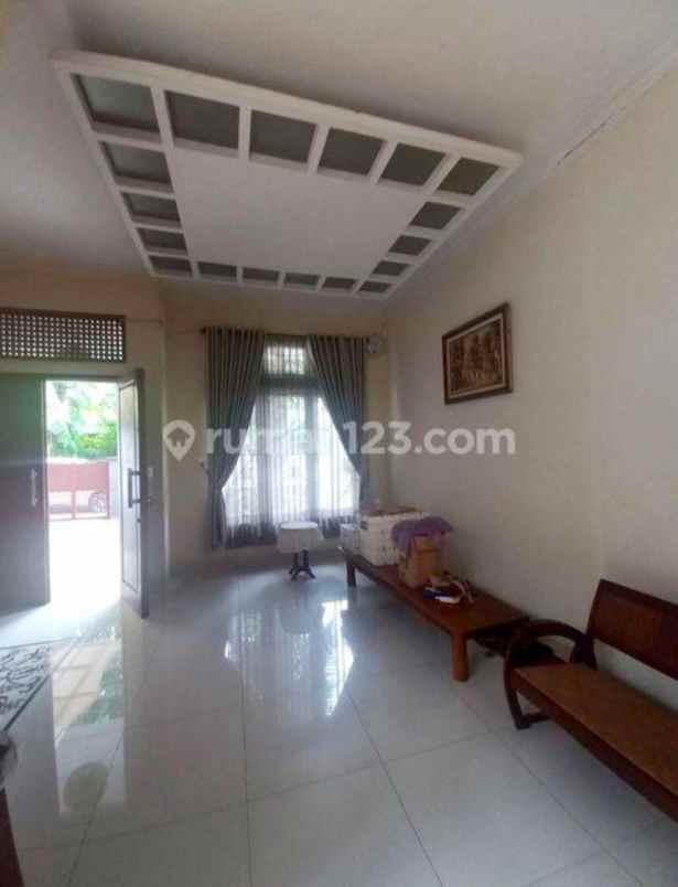 dijual rumah jl pondok kelapa duren