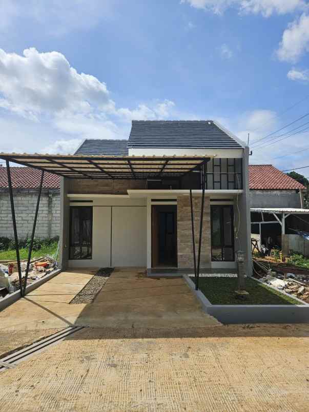 dijual rumah jl raden abdul ghoni