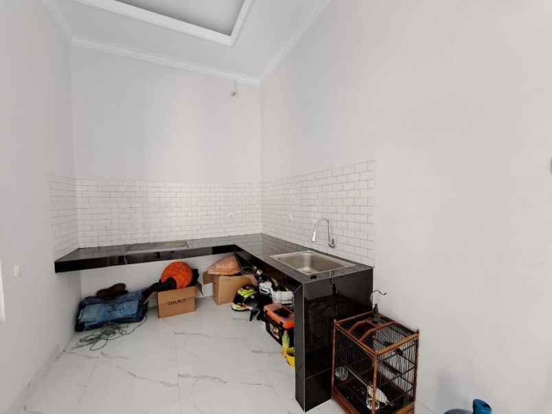 dijual rumah jl rawamangun