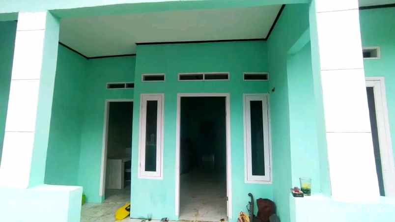 dijual rumah jl raya citayam