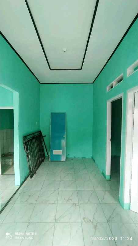 dijual rumah jl raya citayam