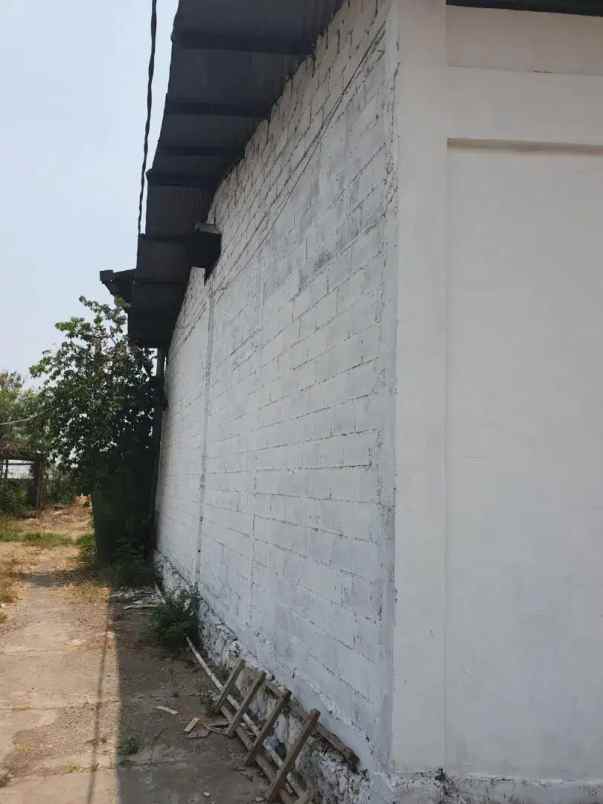 dijual rumah jl raya rungkut menanggal