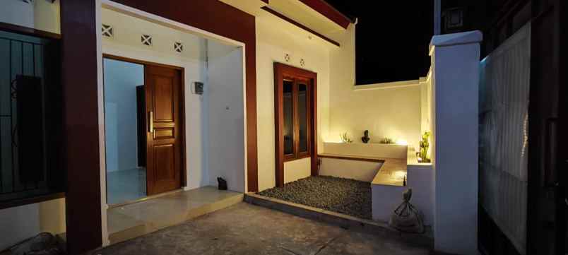 dijual rumah jl sejahtera timur karang