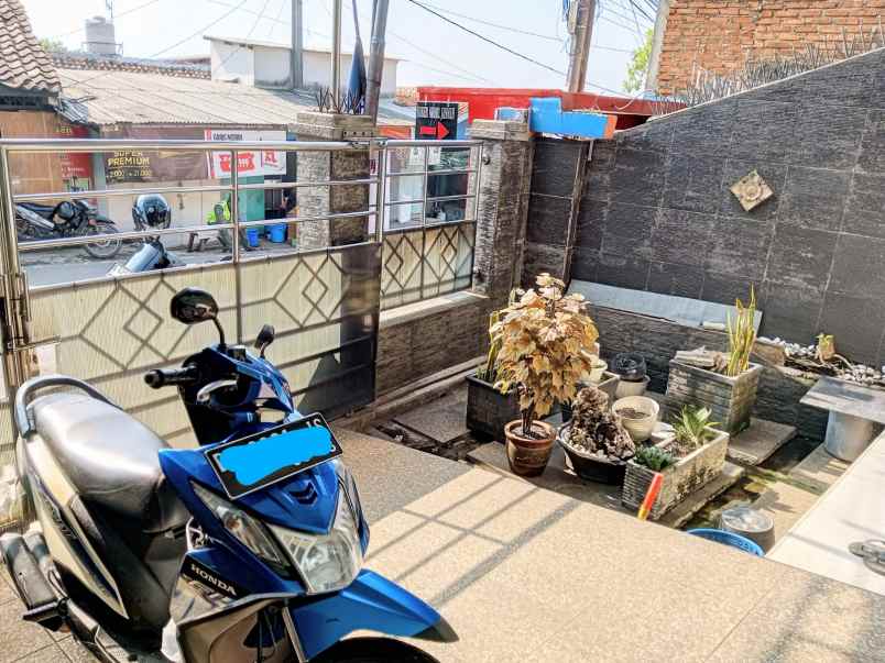dijual rumah jl sindanglaya arcamanik