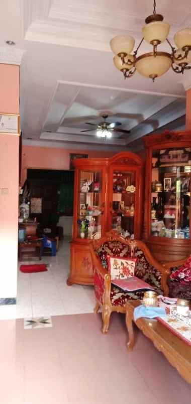 dijual rumah jl swadaya 12 rt14 rw 07