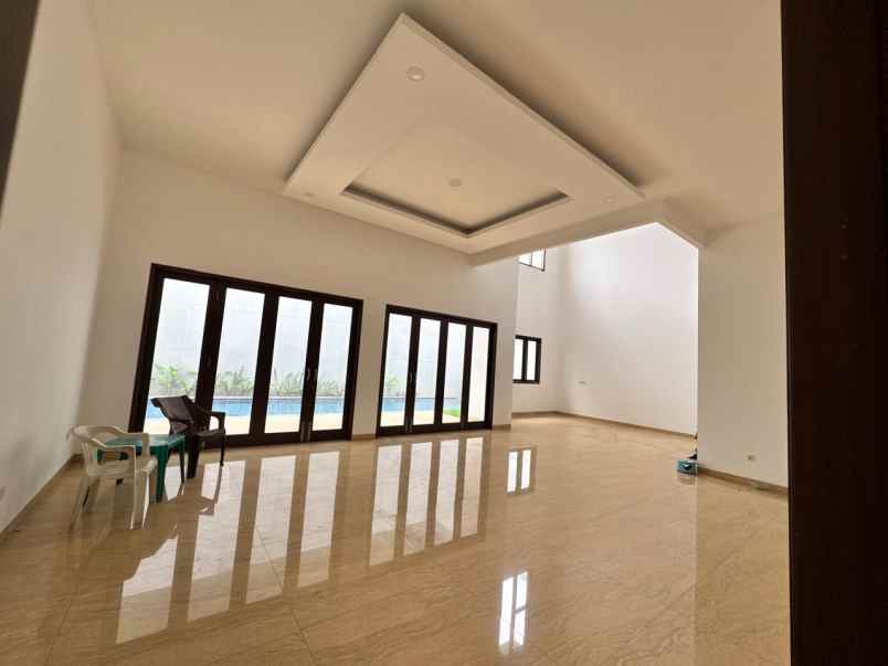 dijual rumah jl taman duren sawit duren