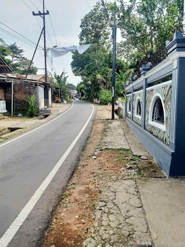 dijual rumah jl tebo kelurahan mulyorejo