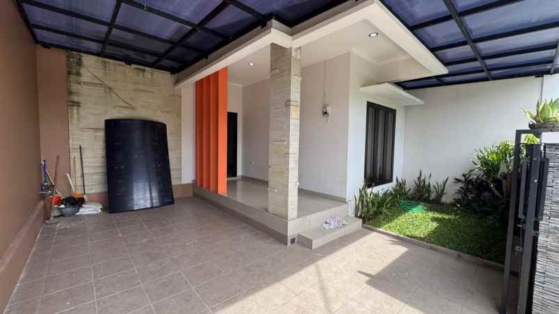 dijual rumah jl tukad badung renon denpasar bali