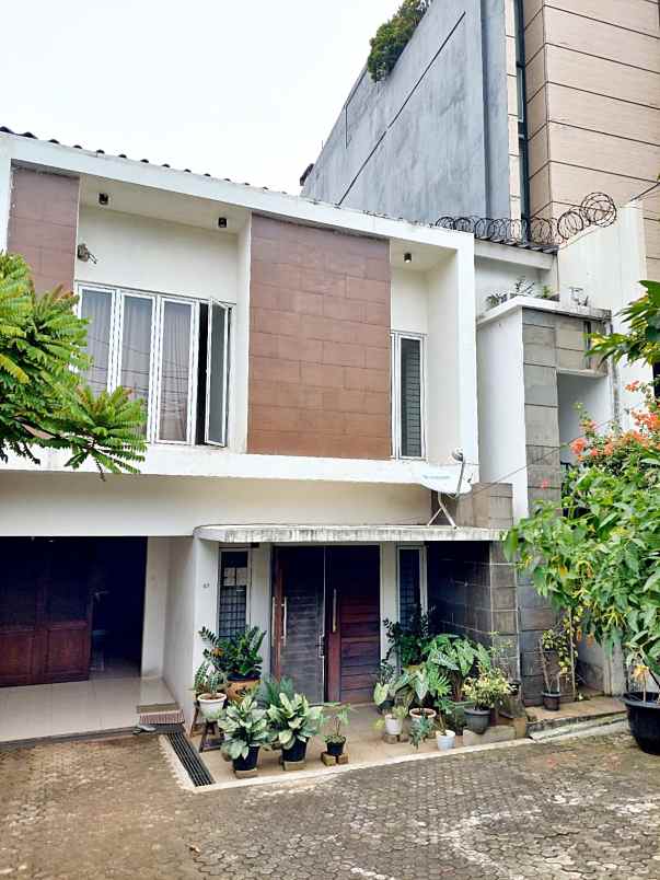 dijual rumah jl wijaya kebayoran baru