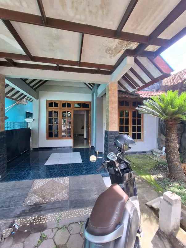 dijual rumah jl wonosari km 8