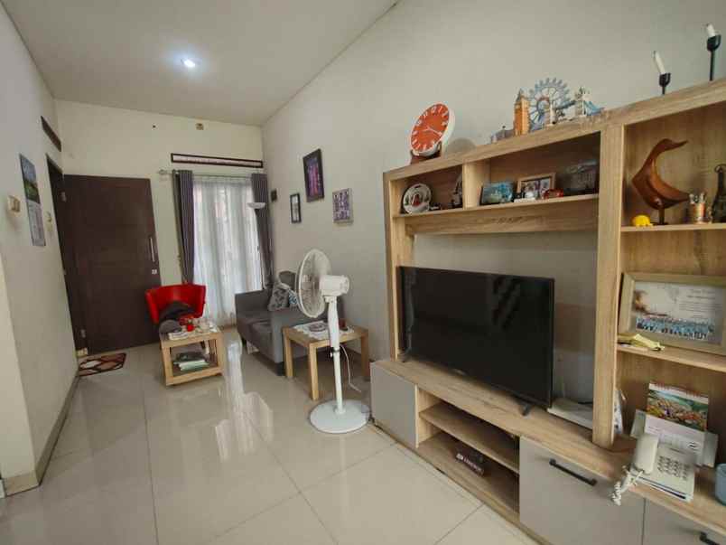 dijual rumah jln pekapuran cimanggis depok