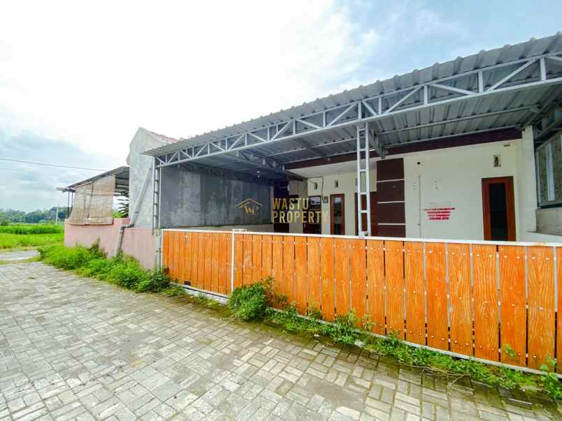 dijual rumah joho prambanan klaten jawa