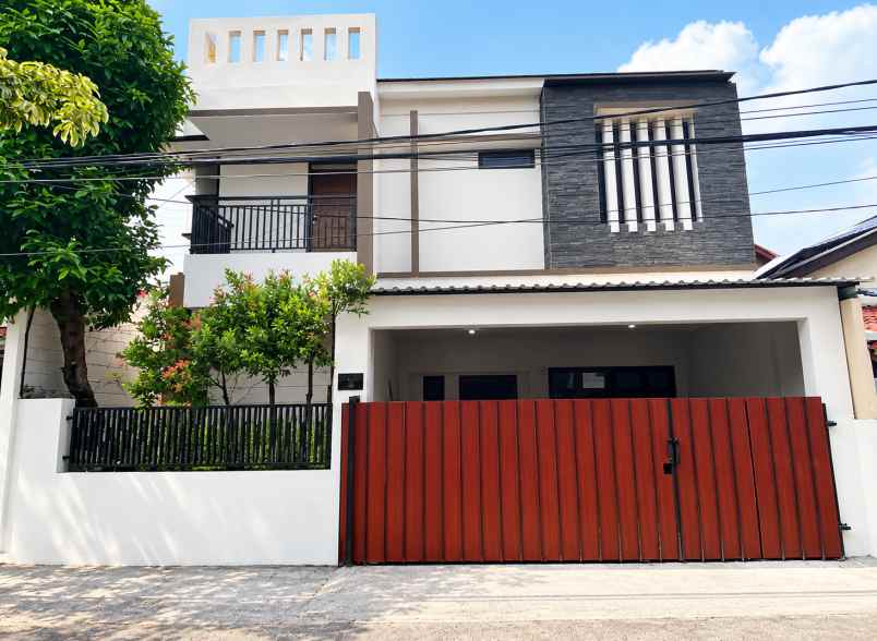 dijual rumah jurangmangu timur
