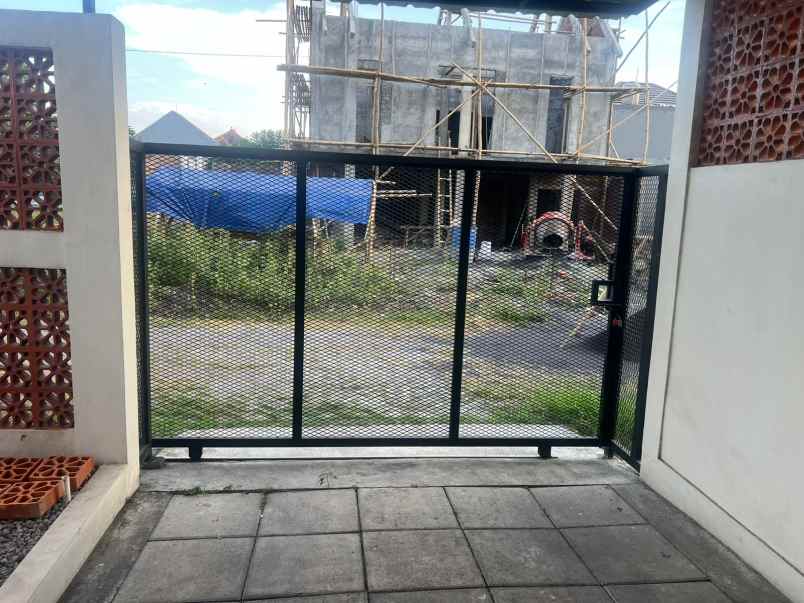 dijual rumah kahuripan nirwana