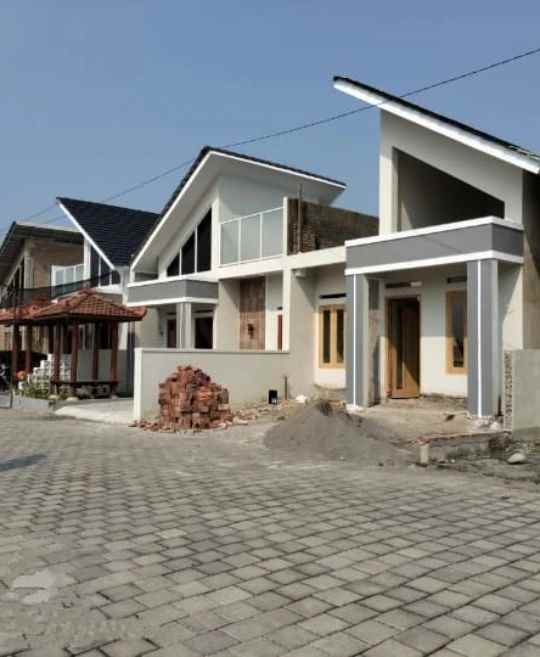 dijual rumah kalasan