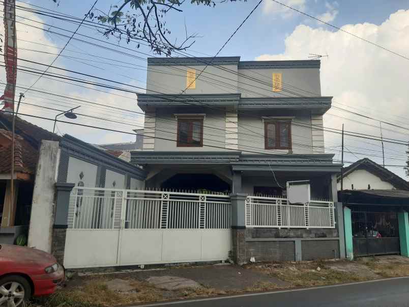 dijual rumah kaliwates