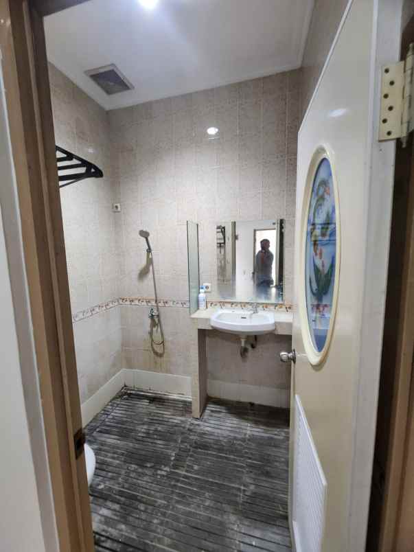 dijual rumah kavling dki meruya selatan