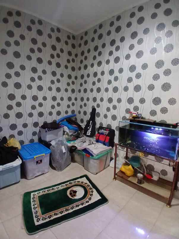 dijual rumah kavling ui sektor barat