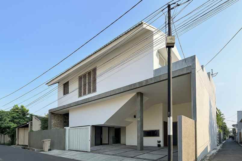 dijual rumah kayu putih pulogadung jakarta