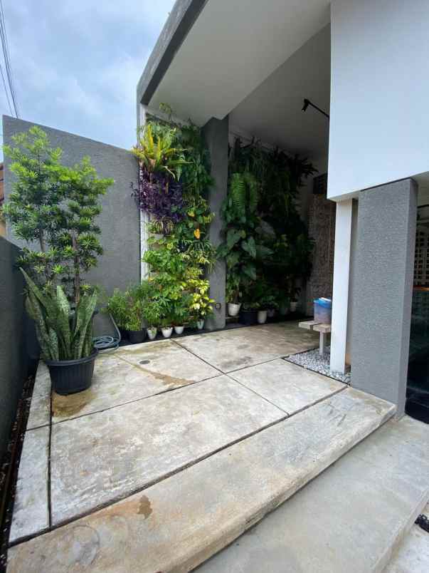dijual rumah kayu putih pulogadung jakarta