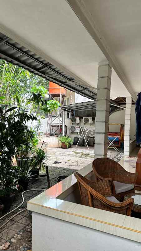 dijual rumah kebayoran baru jl dempo gunung