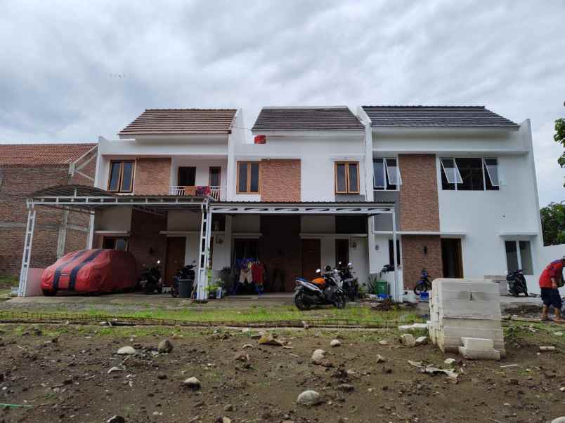 dijual rumah kedung rejo mrangen