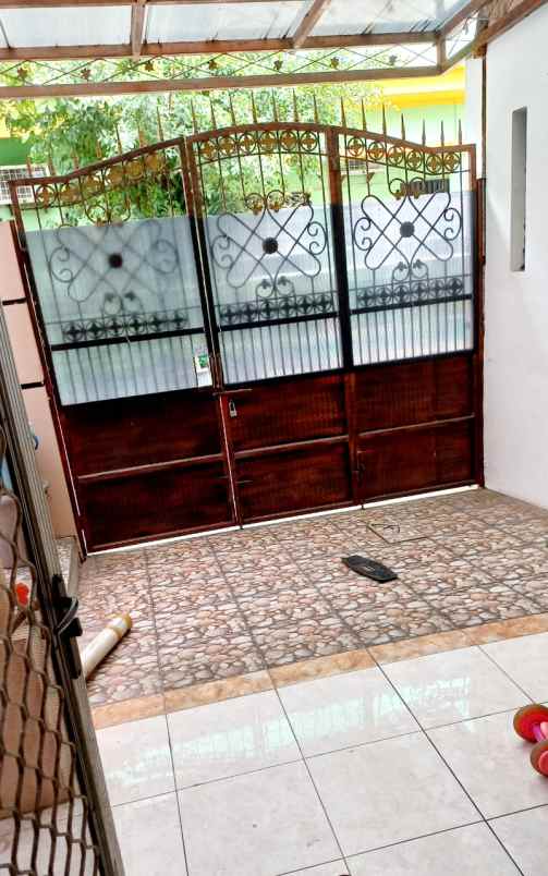 dijual rumah kelapa gading