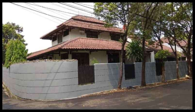 dijual rumah kemang iii