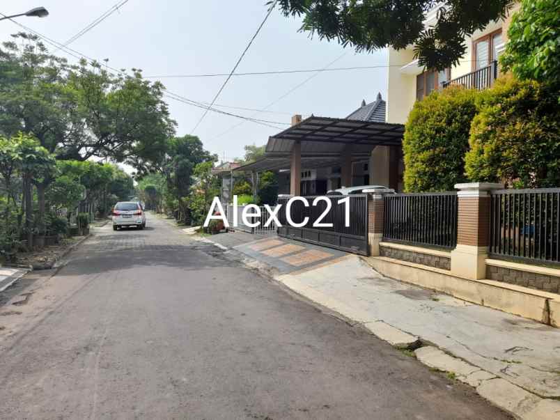 dijual rumah kemang pratama