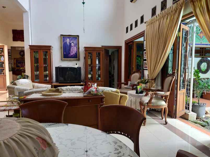 dijual rumah kemanggisan pulo palmerah