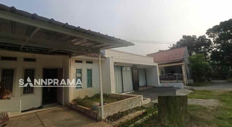 dijual rumah kencana