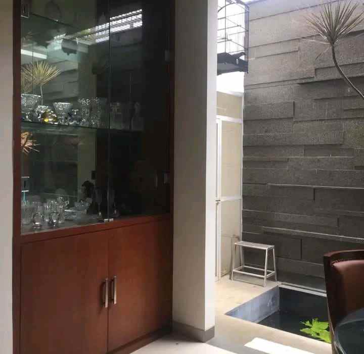 dijual rumah komplek cibubur country