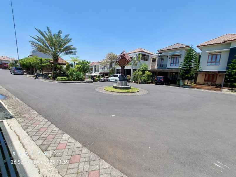 dijual rumah komplek cigadung