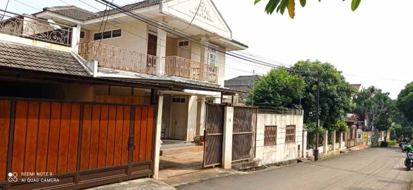 dijual rumah komplek cirendeu permai