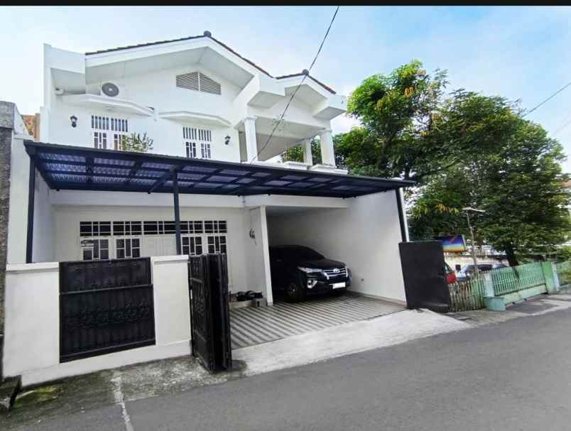 dijual rumah komplek duren sawit