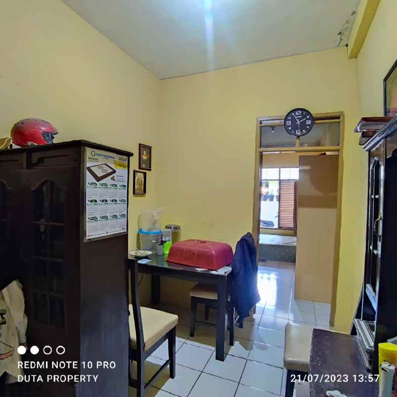 dijual rumah komplek margaasih permai