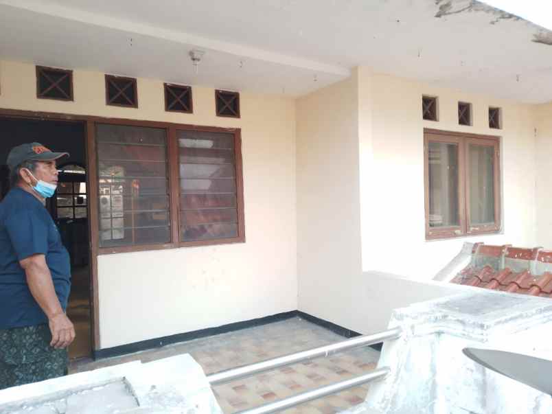 dijual rumah komplek pondok bambu duren