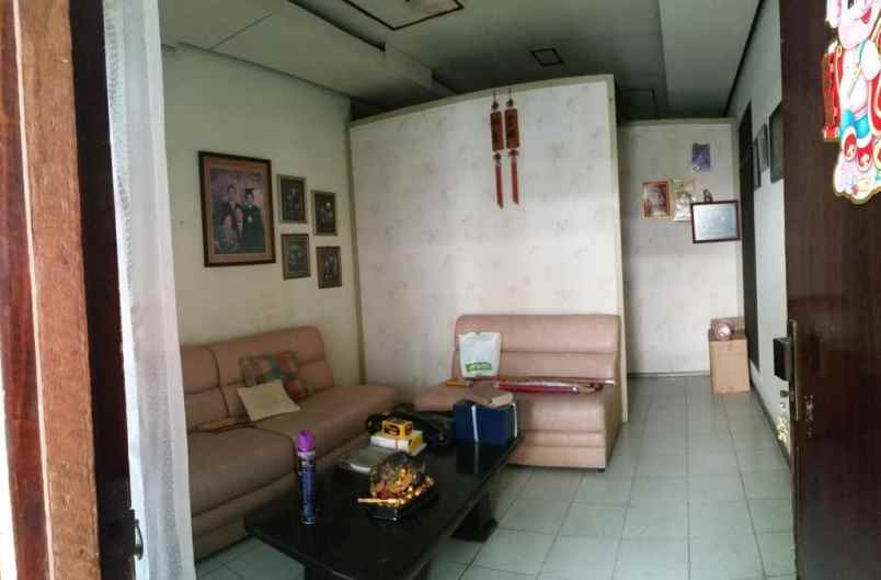 dijual rumah lebak arum gading