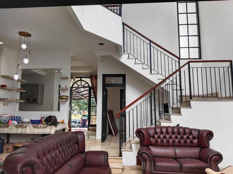 dijual rumah legenda wisata cibubur