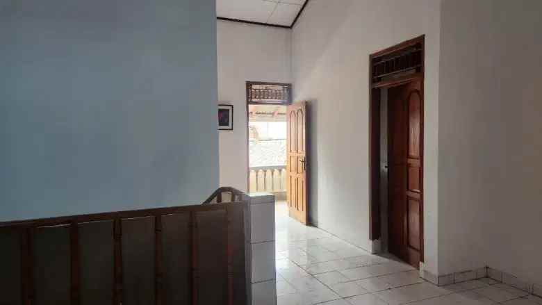 dijual rumah lokasi ciledug dekat cbd ciledug