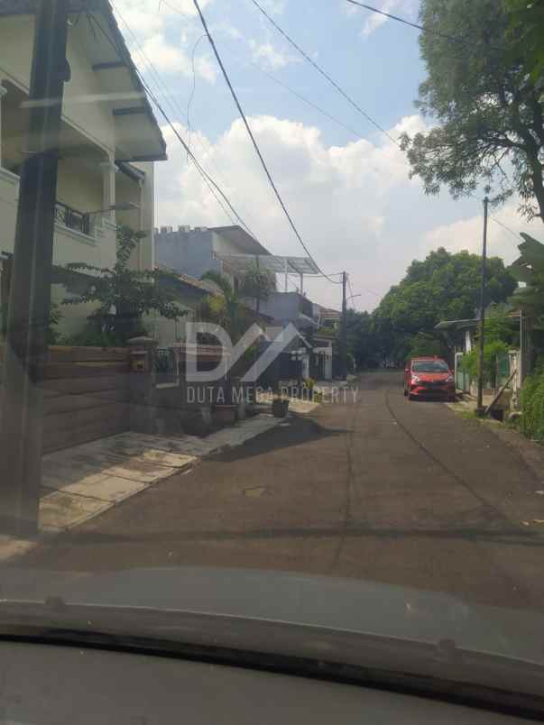 dijual rumah luas di pondok jaya bintaro