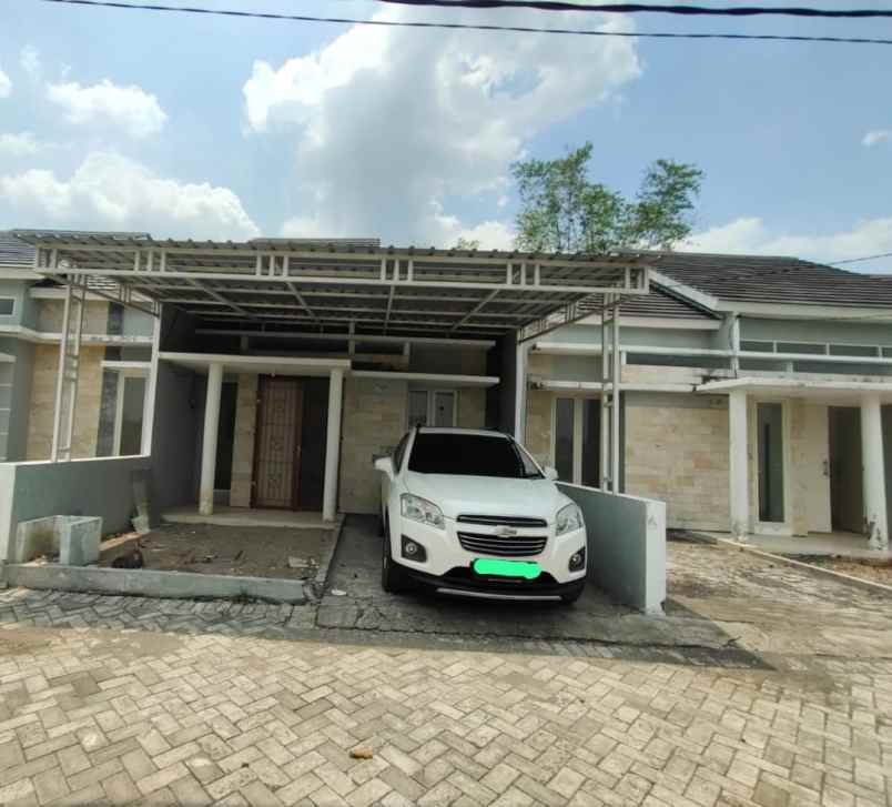 dijual rumah maharaja residence