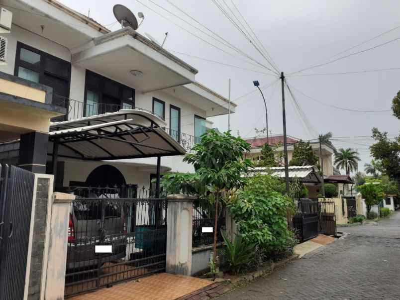 dijual rumah malaka country estate